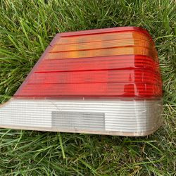 Mercedes W140 Tail Light