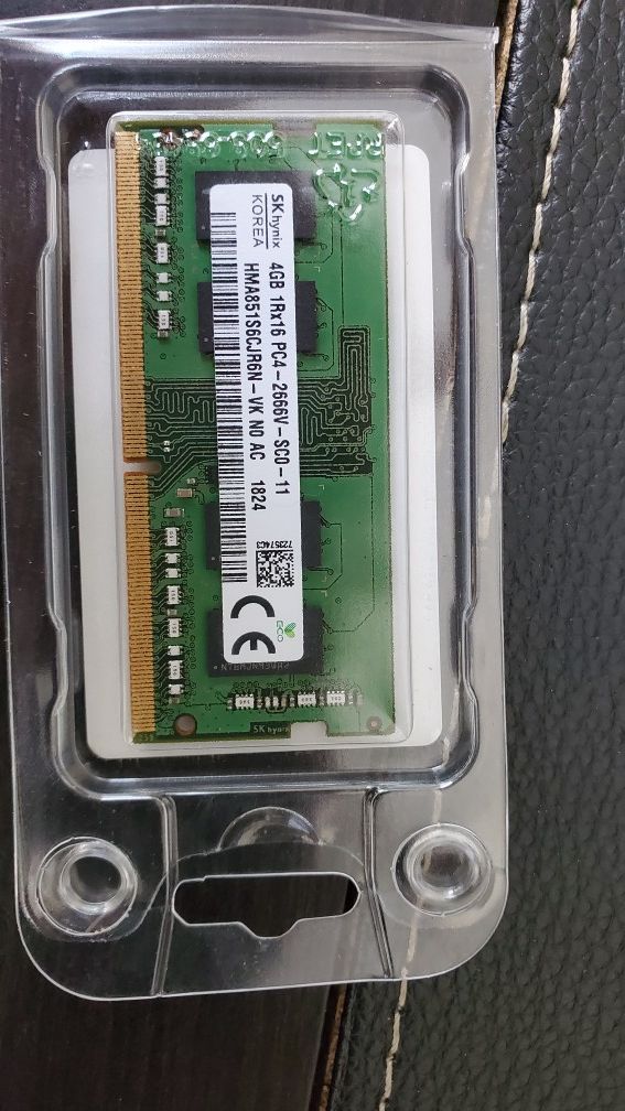 SK hynix HMA851S6CJR6N VK non ECC PC4-2666v 4GB DDR4 at 2666MHz (1333MHz) 260pin SDRAM SODIMM Single kit for Laptop Memory