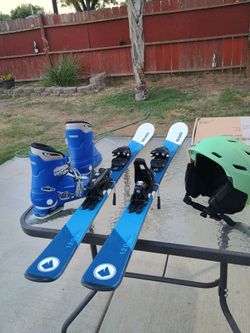 Children's snow skis