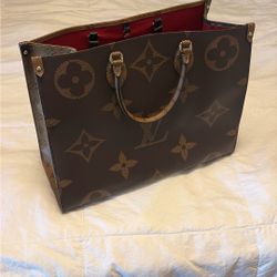 Authentic Louis Vuitton Woman Purse 