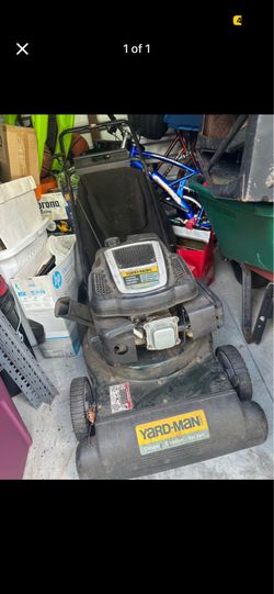Yard vacuum