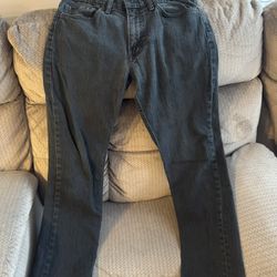 Levi stratus pants stretch