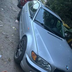2004 BMW 325xi