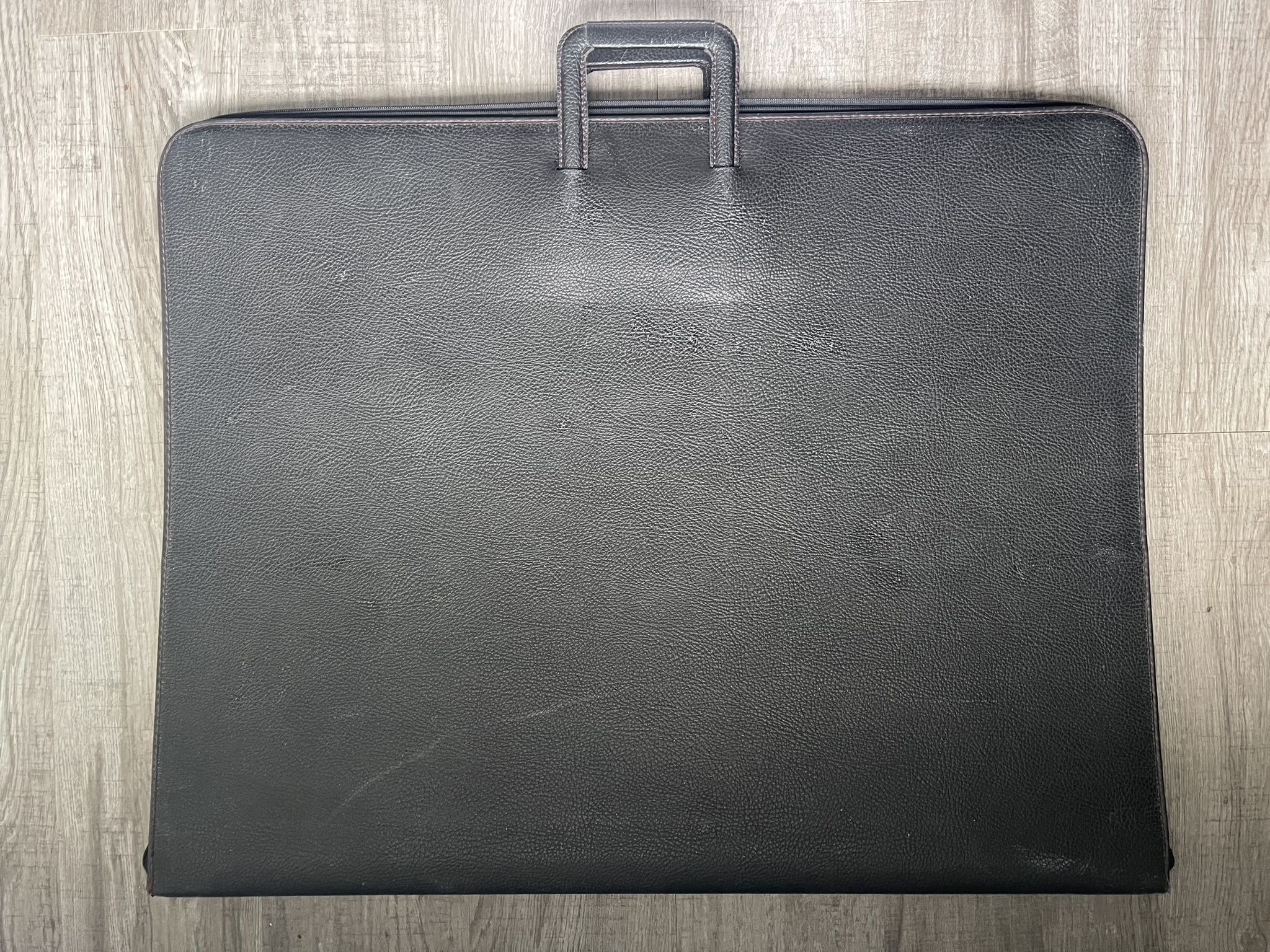 23" x 30" x 2 " Prat Europa Paris Vintage Black Leather Portfolio