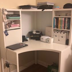 White Corner Desk With Shelves