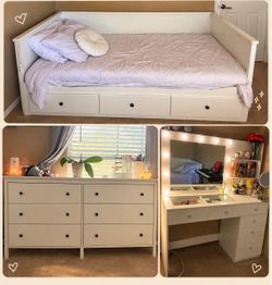 Bedroom Furniture Set – Bed, Dresser & Vanity