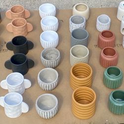 Assorted- Small Planter Pots Bundle New!  