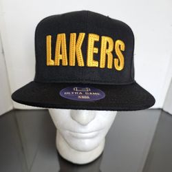 Los Angeles Lakers
Ultra Game