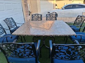 Patio furniture good condition