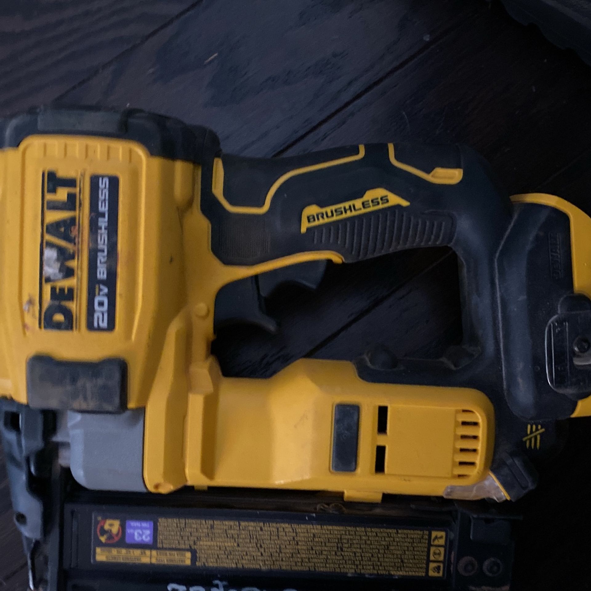 DeWalt Pin Nailer