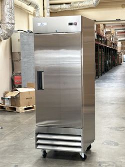 NSF restaurant One Door Refrigerator XB27R