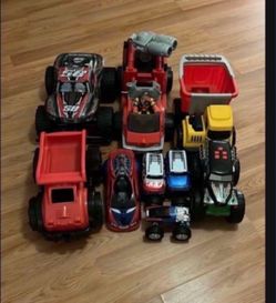 Toy Car and Truck Bundle – 9 Pieces buttons don’t work