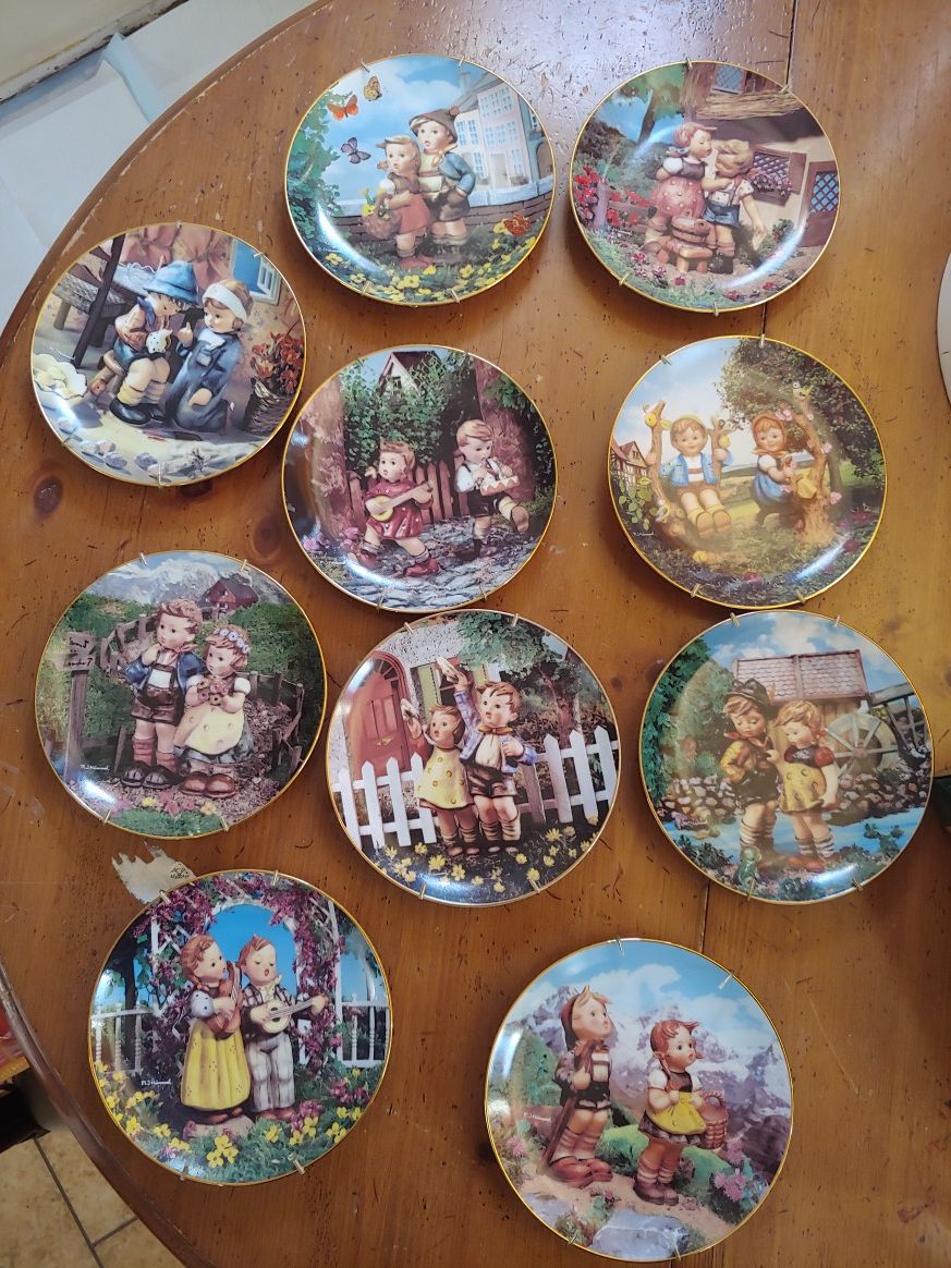 Mj Hummel Decorative Plates Collection MI