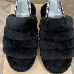 UGG fluff yeah slides