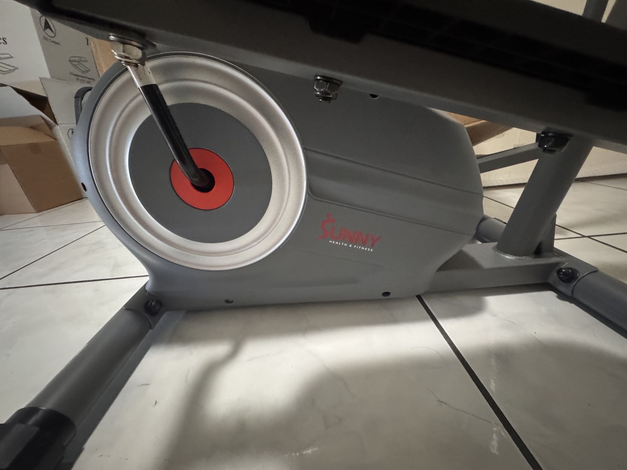 Sunny Health & Fitness Essentials Series Magnetic Smart Elliptical