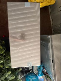 Washer dryer pedestals