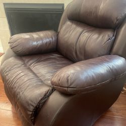 Brown Leather Recliner Chair – Comfy & Clean – $150 OBO