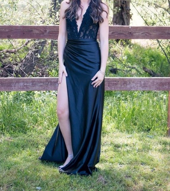 FORMAL/PROM DRESS FROM PREVUE STORE