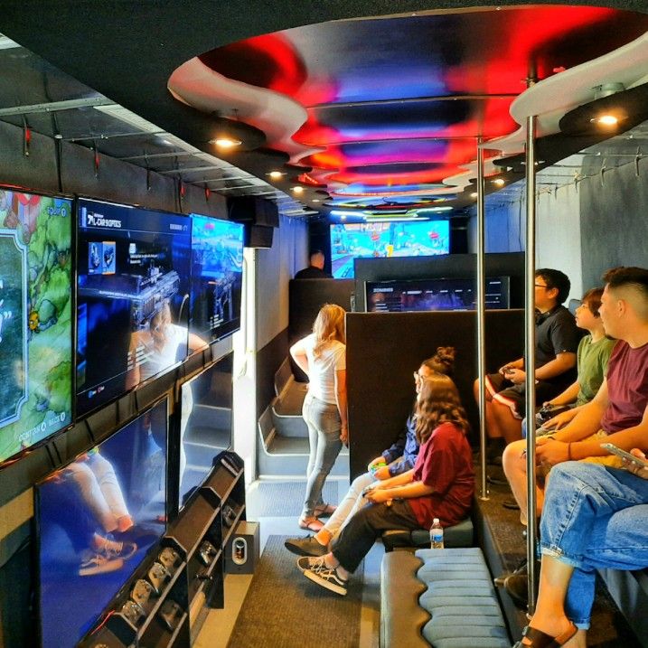 Party Bus GAMEBUS