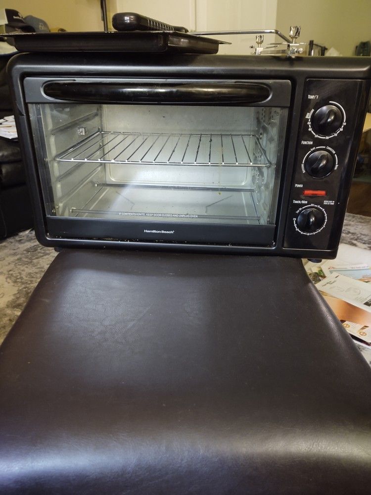 Hamilton Beach Counter Top Toaster Oven 