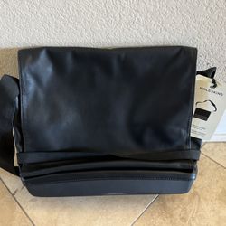 Vegan Leather Messenger Bag 