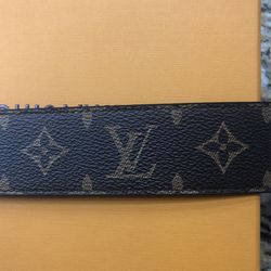 Women's Lv Iconic 20mm Reversible Belt for Sale in San Antonio, TX - OfferUp