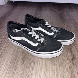 Kids Vans Size 3.5