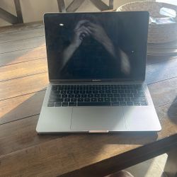 MacBook Pro Silver 13