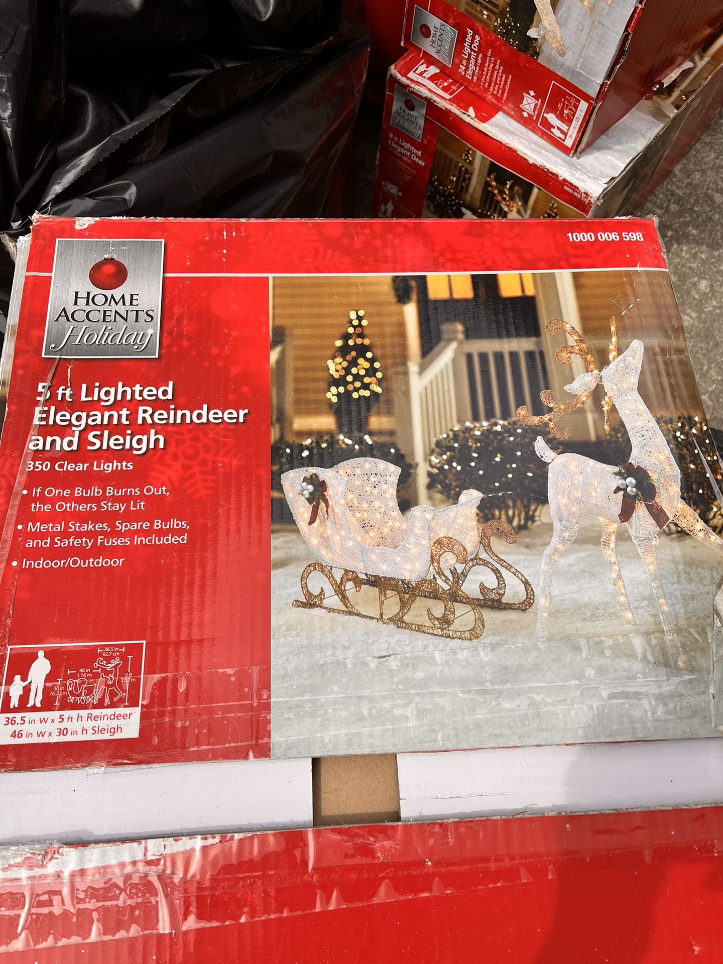 Home Accent Holiday 5ft Lighted Elegant Reindeer And Sleigh