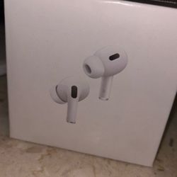 Earphones Off Brand (Read) 