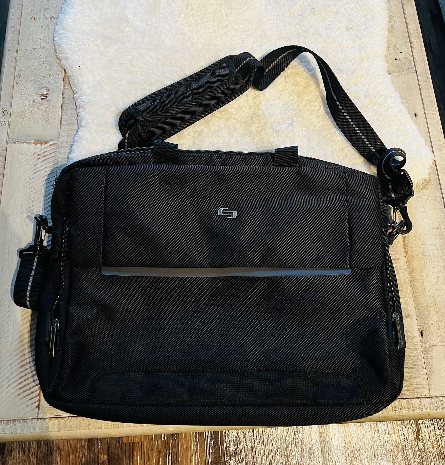 Solo New York Laptop bag - Black