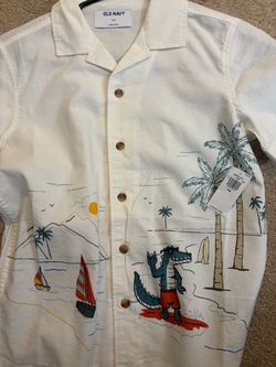Title: Old Navy Boys Hawaiian Shirt – Size 8 – NEW