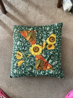 Decorative Pillow 14x14 Sunflowers