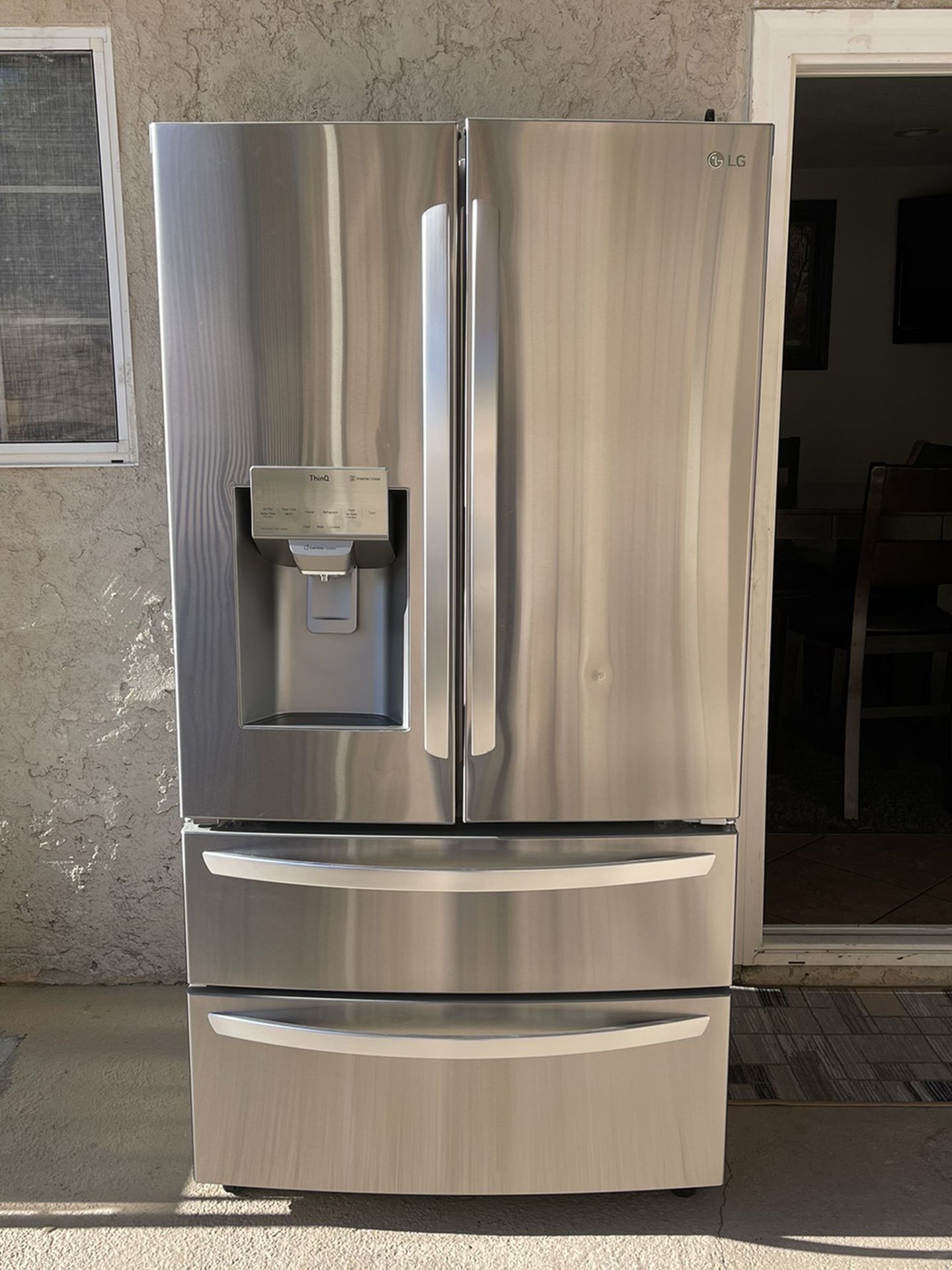 **NEW LG French Door Refrigerator NOT USED NEW**