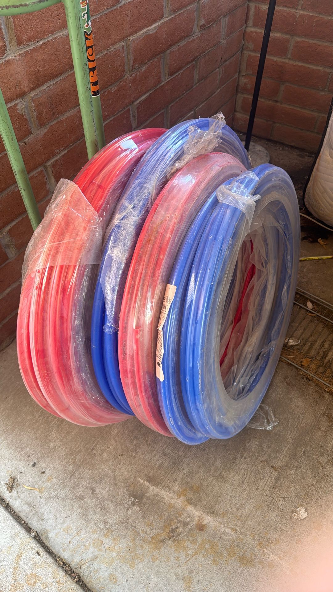 3/4” And 1/2” Grade A Pex
