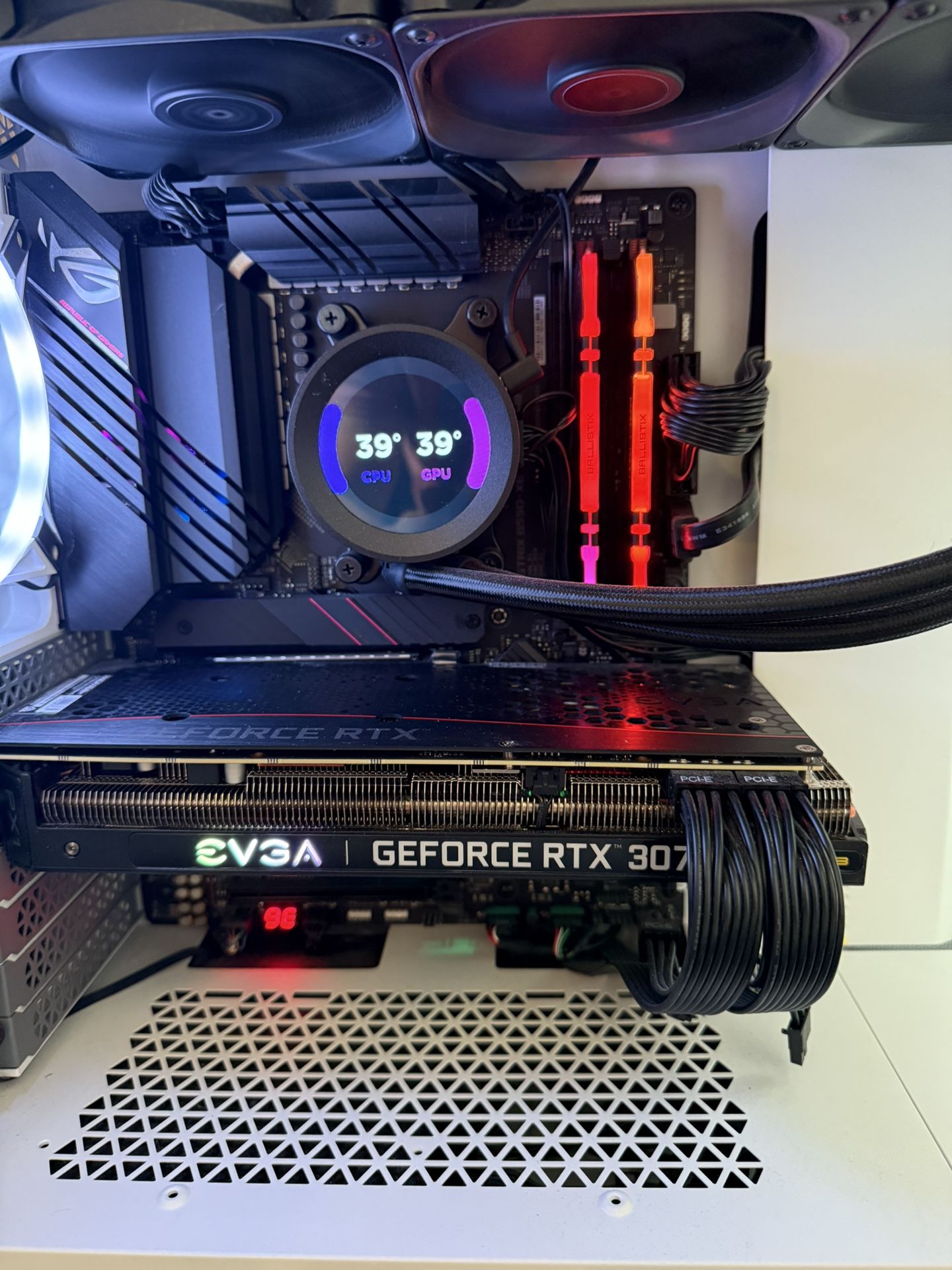 EVGA NVIDIA GeForce RTX 3070 XC3 (8GB GDDR6) – Great Condition