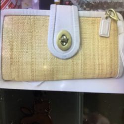 New Coach Big Wallet Available 