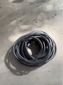 Gilmour 100ft x 5/8 Garden Hose