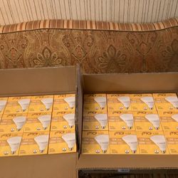 ***Brand NEW***TCP LED 13W P38 Dimmable 4000K Bulbs***$2