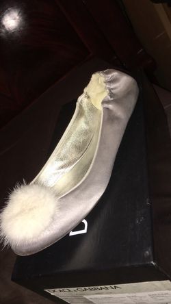 Dolce and gabbana flats