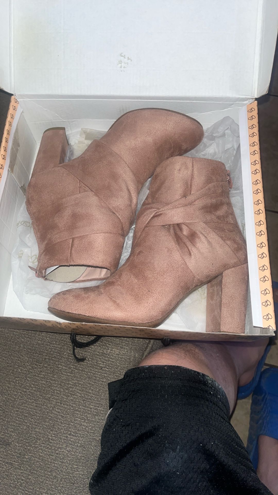 DbDk Fashion Aviaa Off Pink Size 7