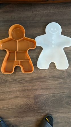 Vintage Gingerbread Man 7 Sectional Storage Container