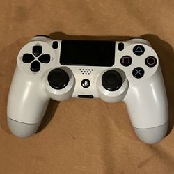 Sony Playstation 4 PS4 DualShock 4 Wireless Controller White CUH-ZCT1U