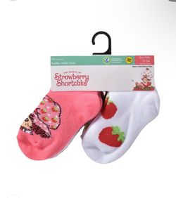 Strawberry shortcake girl toddler socks