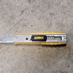 DEWALT Utility Knife