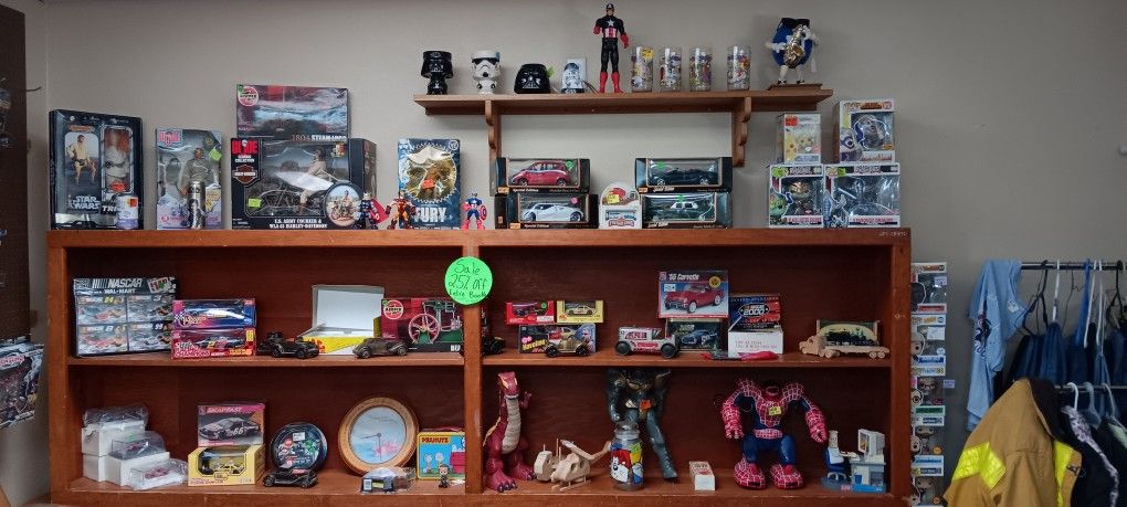 Indoor Flea Market