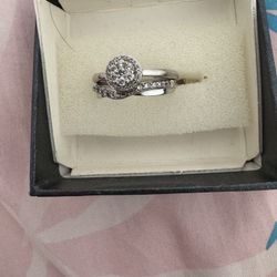 10K White Gold Wedding Set