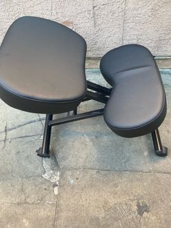 Black Ergonomic Kneeling Chair with Casters