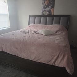 King Size Bedroom Set with Mattress