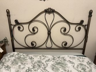 Queen Metal Headboard Only